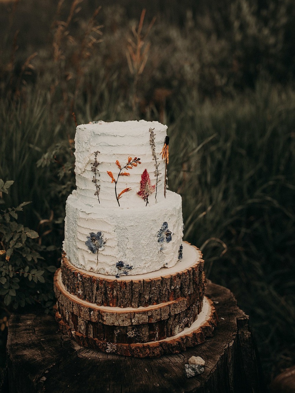 pressed wildflower wedding cake