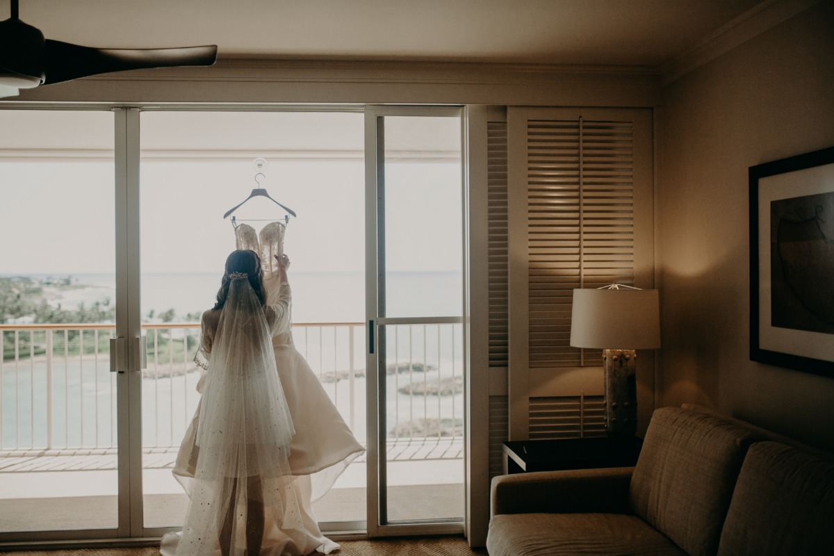 1-bride-groom-prep-57