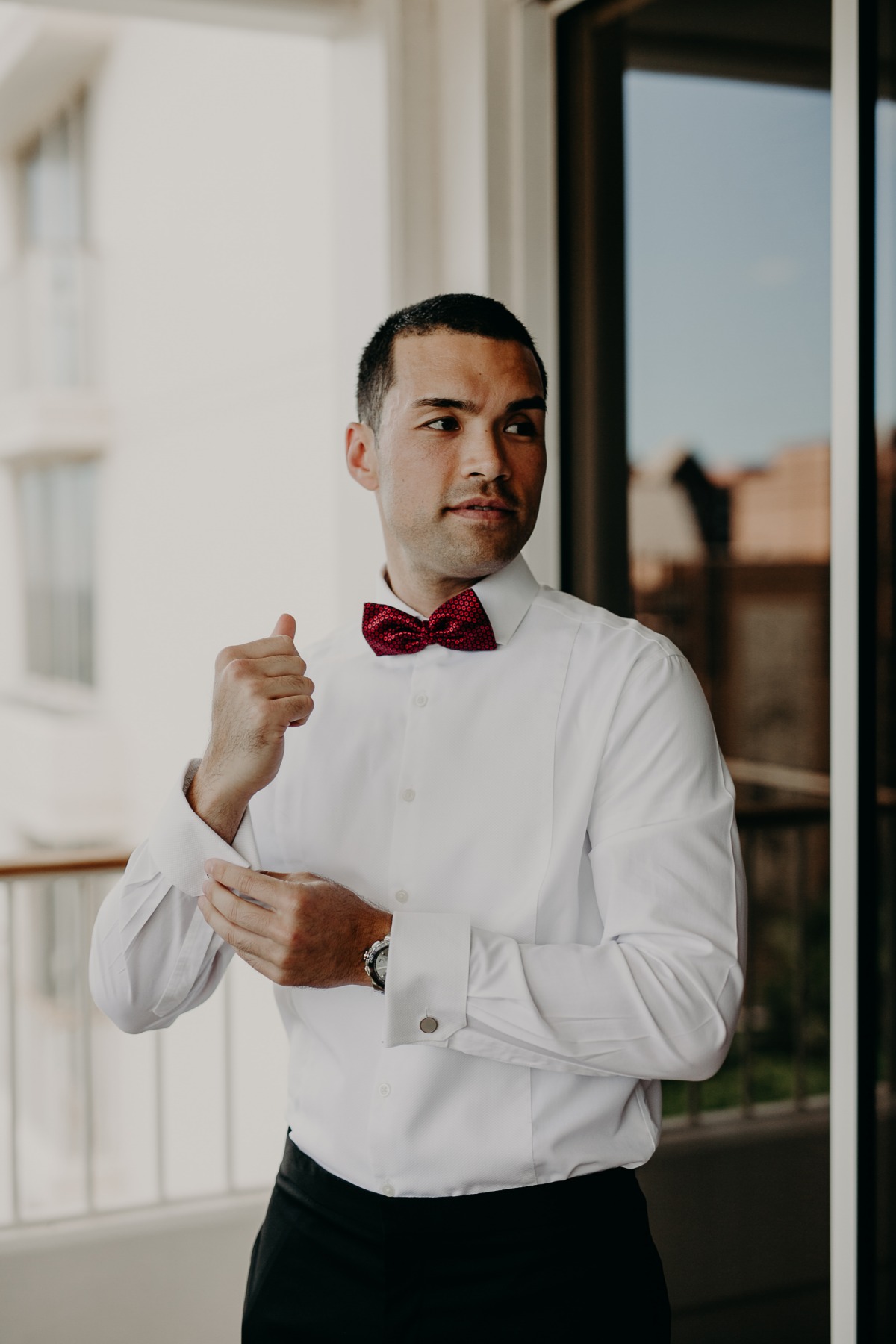 1-bride-groom-prep-70