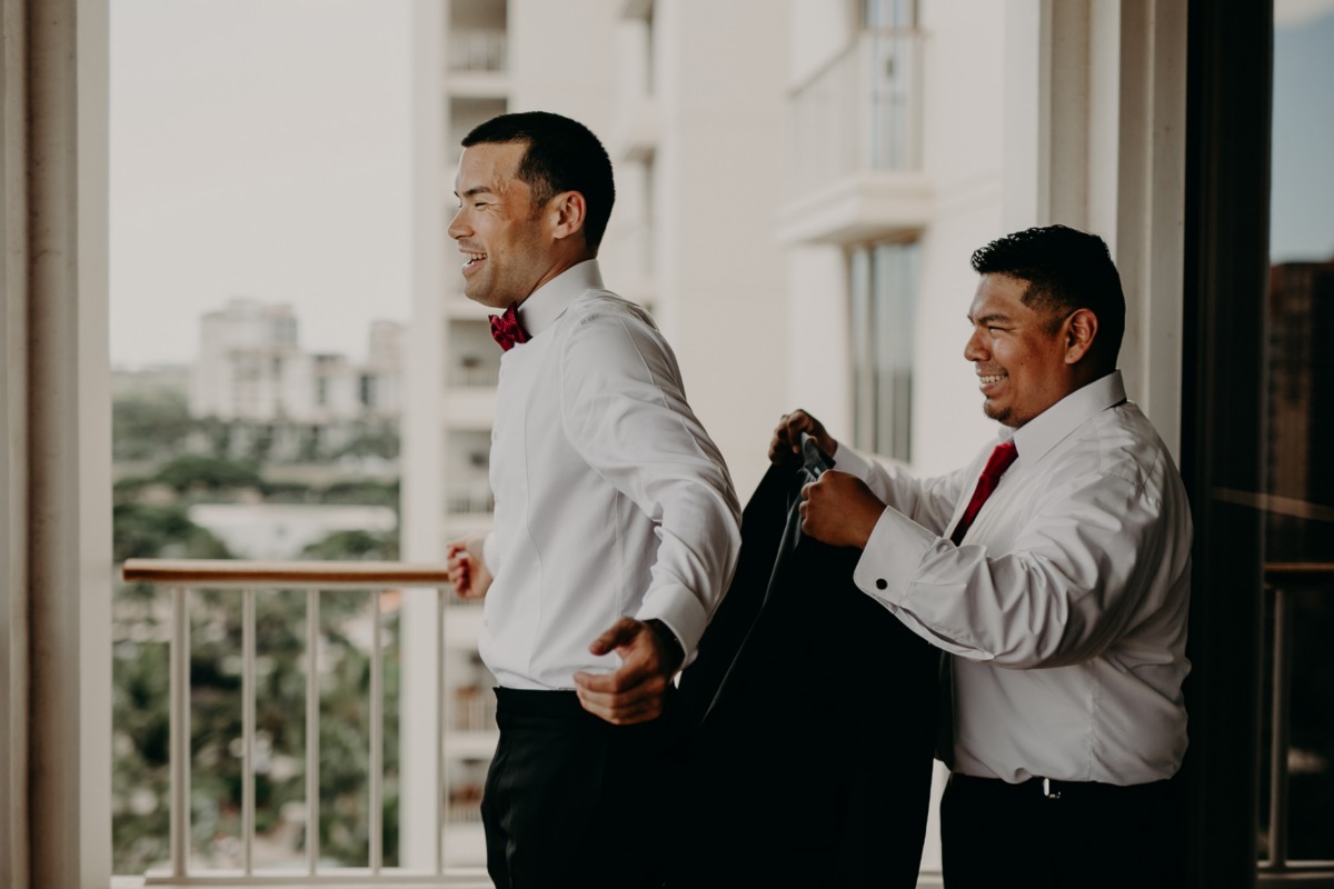 1-bride-groom-prep-79