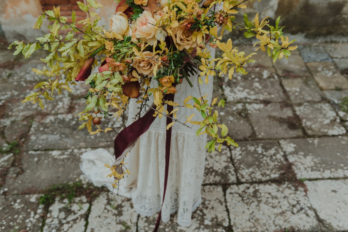 fall inspired wedding bouquet