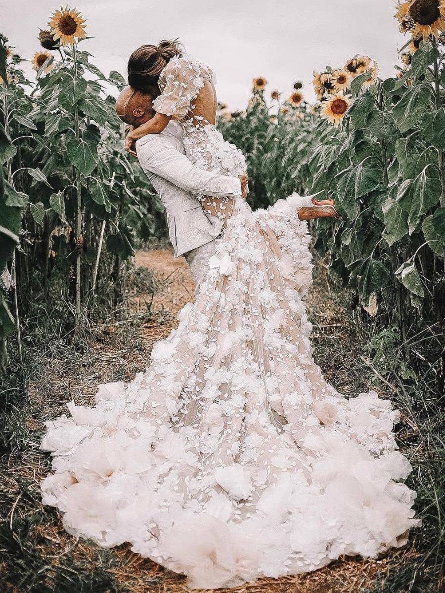 18 of the Most Epic Dress Shots We’ve Seen This Year