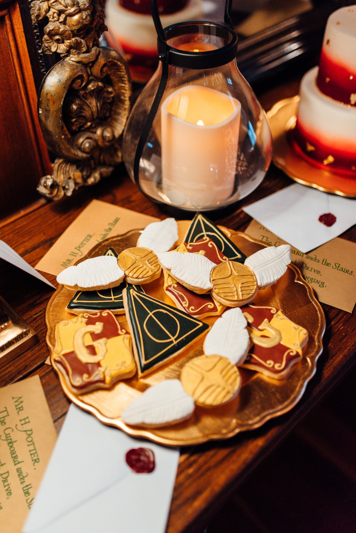 Hogwarts wedding cookies