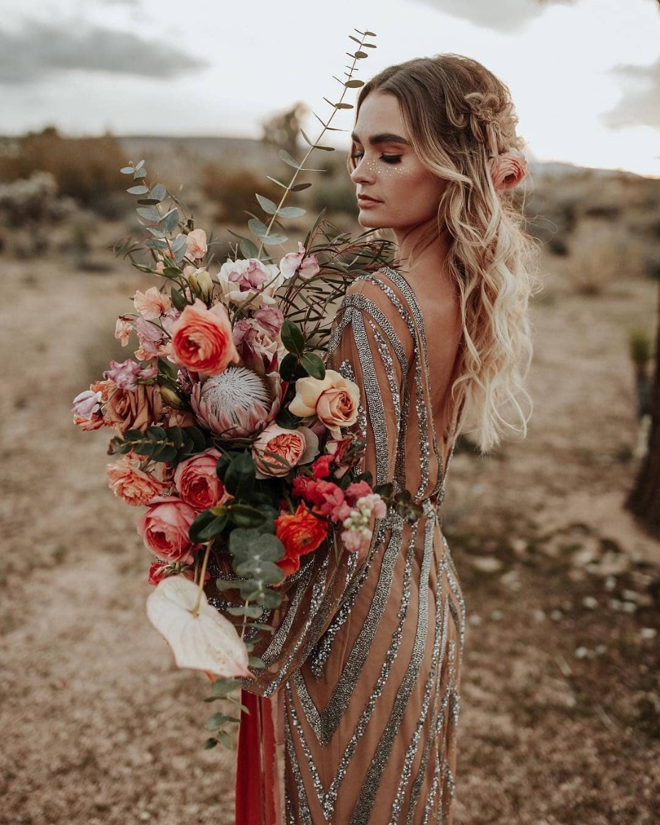 Bride with incredible bouquet