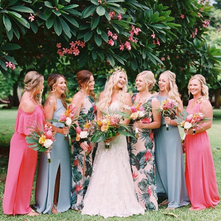 Pantone Living Coral Color of the Year Inspiration for Bridesmaids