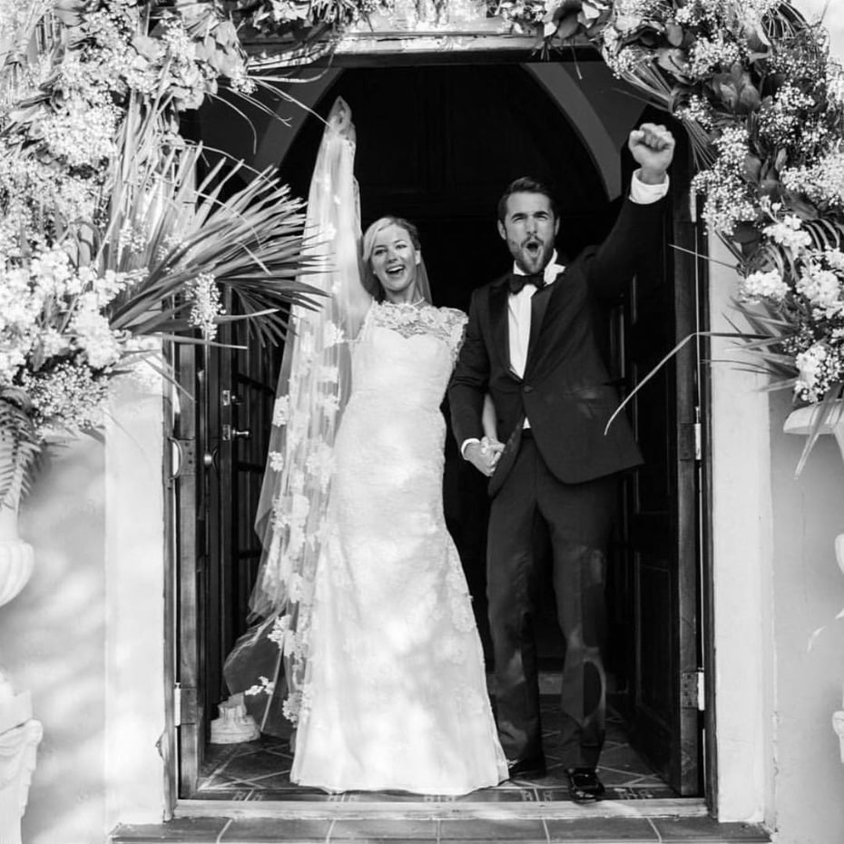 Emily VanCamp and Josh Bowman Just Married 12/15