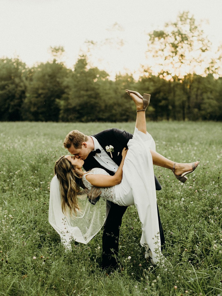 A Formal Blush And White Wedding In The Country