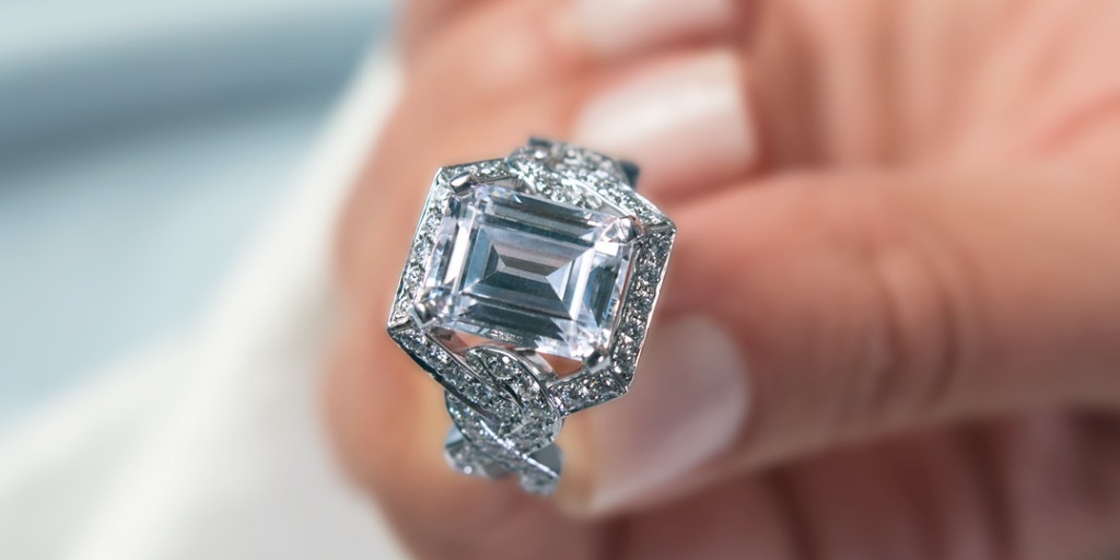 A Platinum Proposal: All You Need to Know Before Buying the Ring