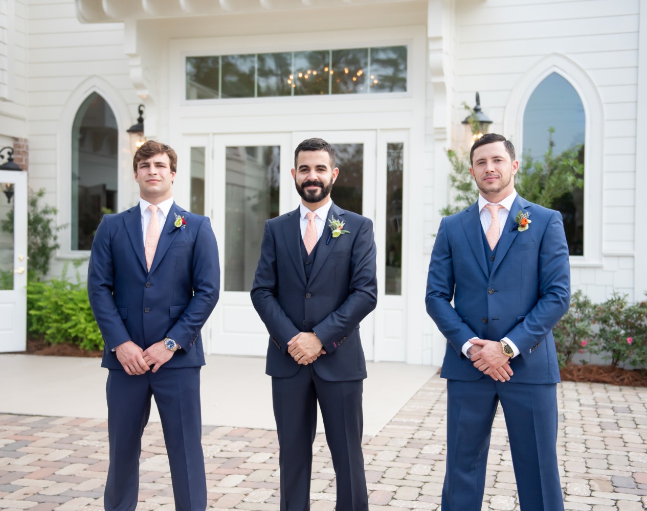 big-fake-wedding-savannah