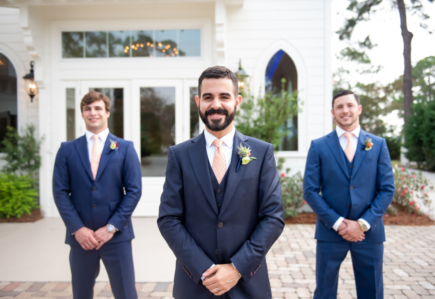 big-fake-wedding-savannah