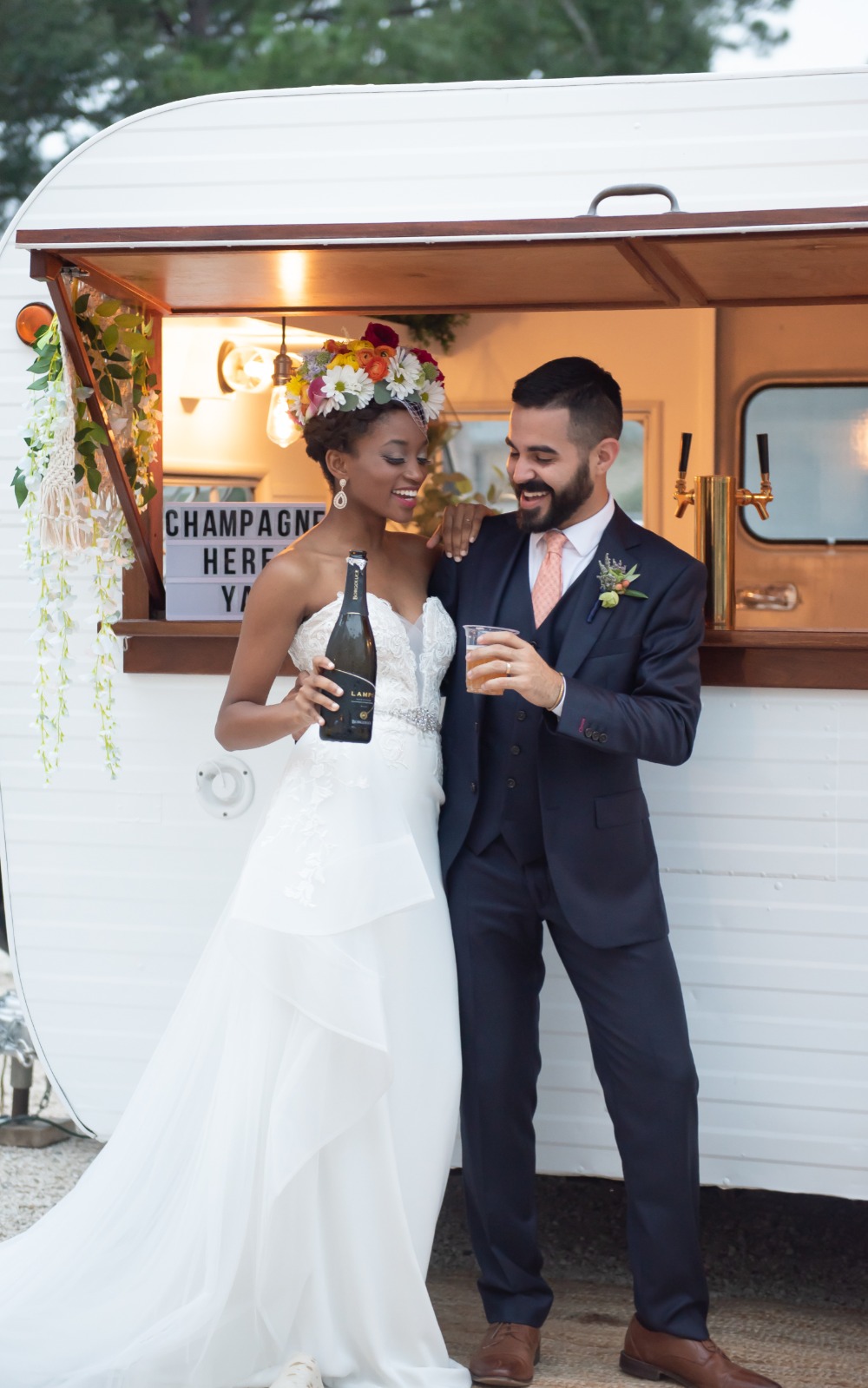 big-fake-wedding-savannah