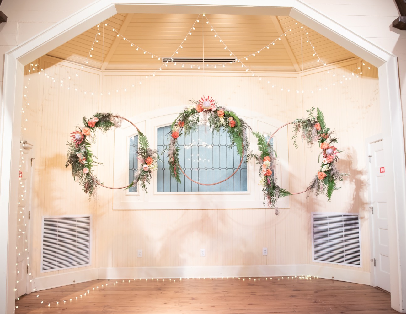 big-fake-wedding-savannah