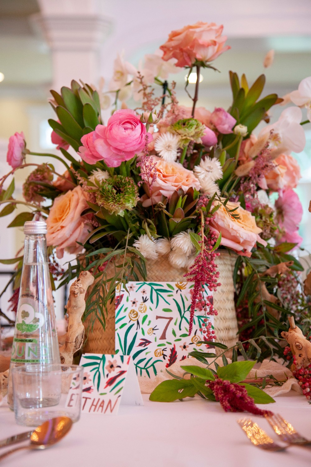 tropical pink and peach beach table centerpiece