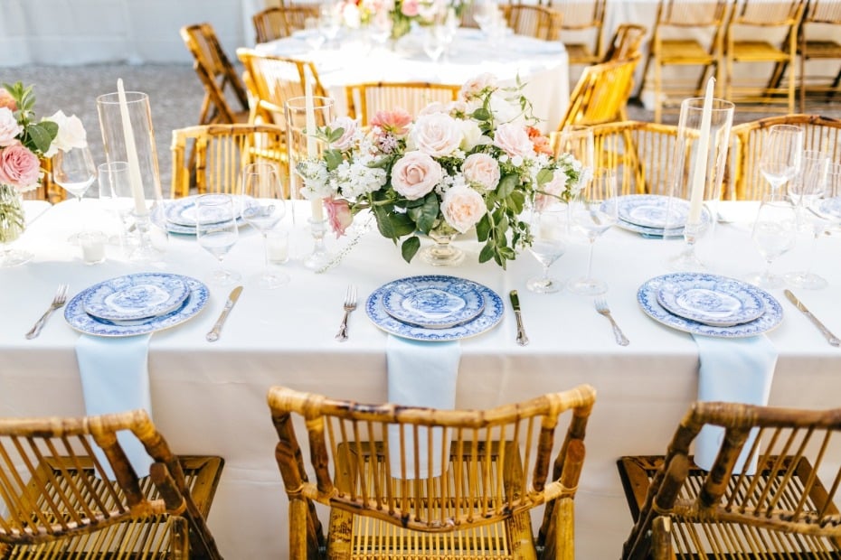 Simple and chic tablescape