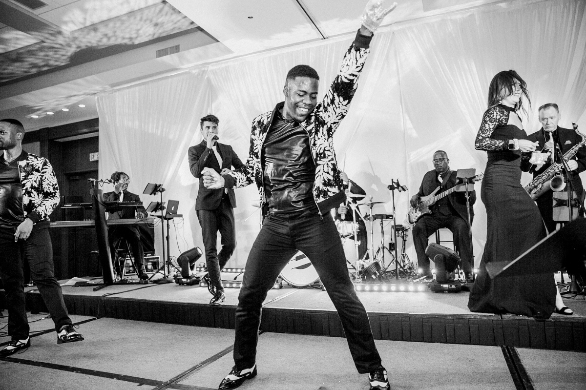hilton-la-jolla-torrey-pines-wedding-man