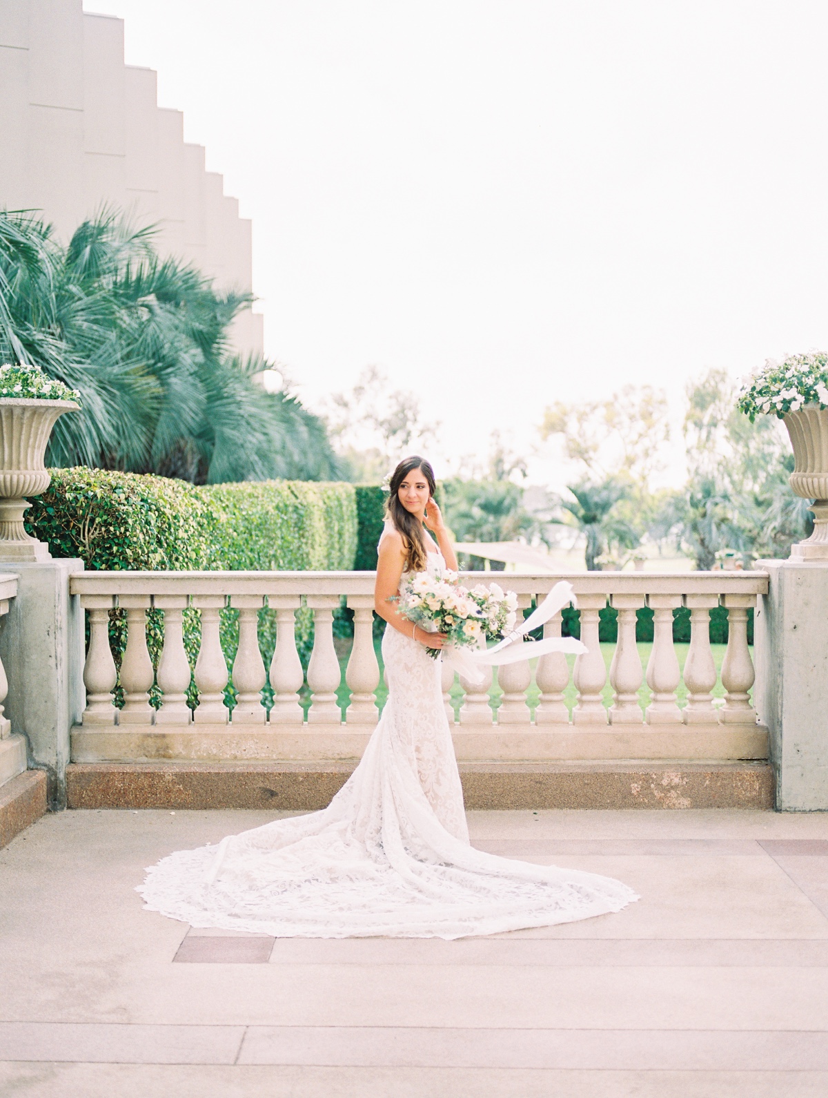 hilton-la-jolla-torrey-pines-wedding-man