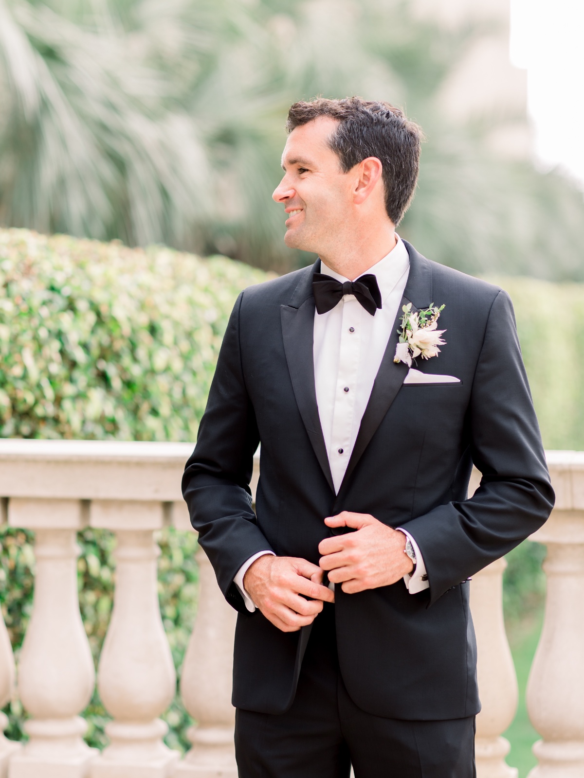 hilton-la-jolla-torrey-pines-wedding-man