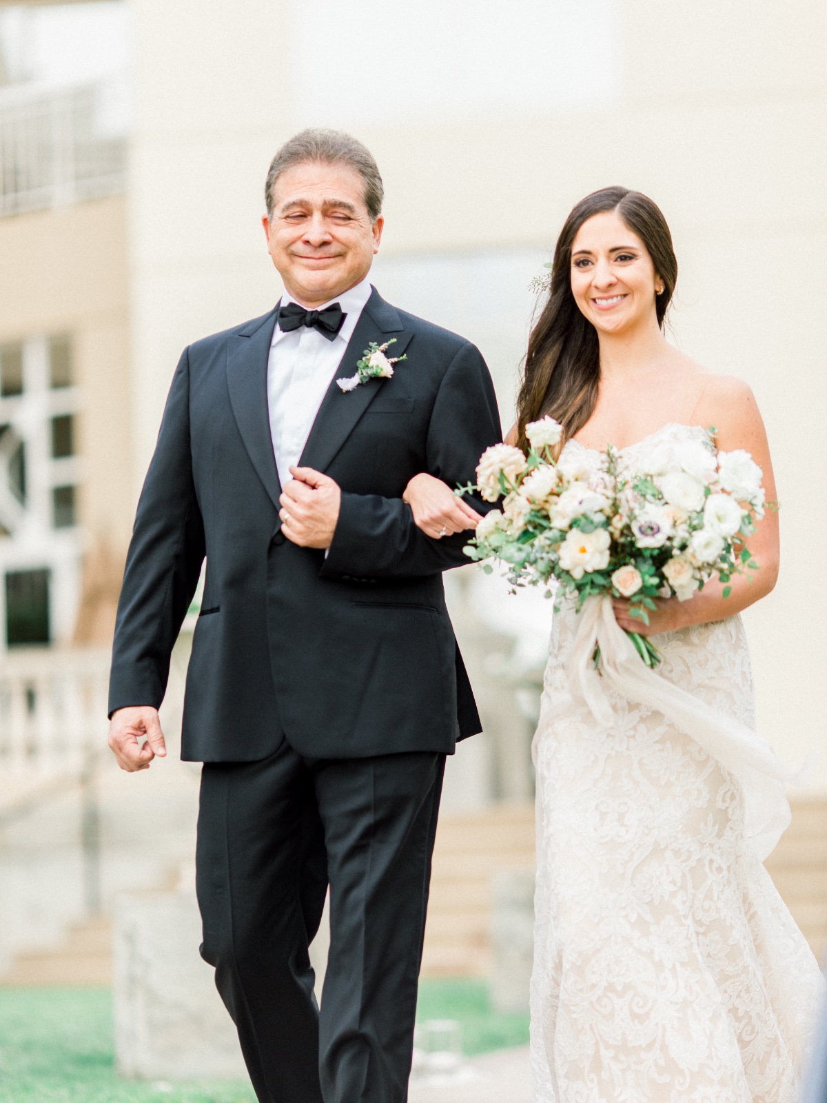 hilton-la-jolla-torrey-pines-wedding-man