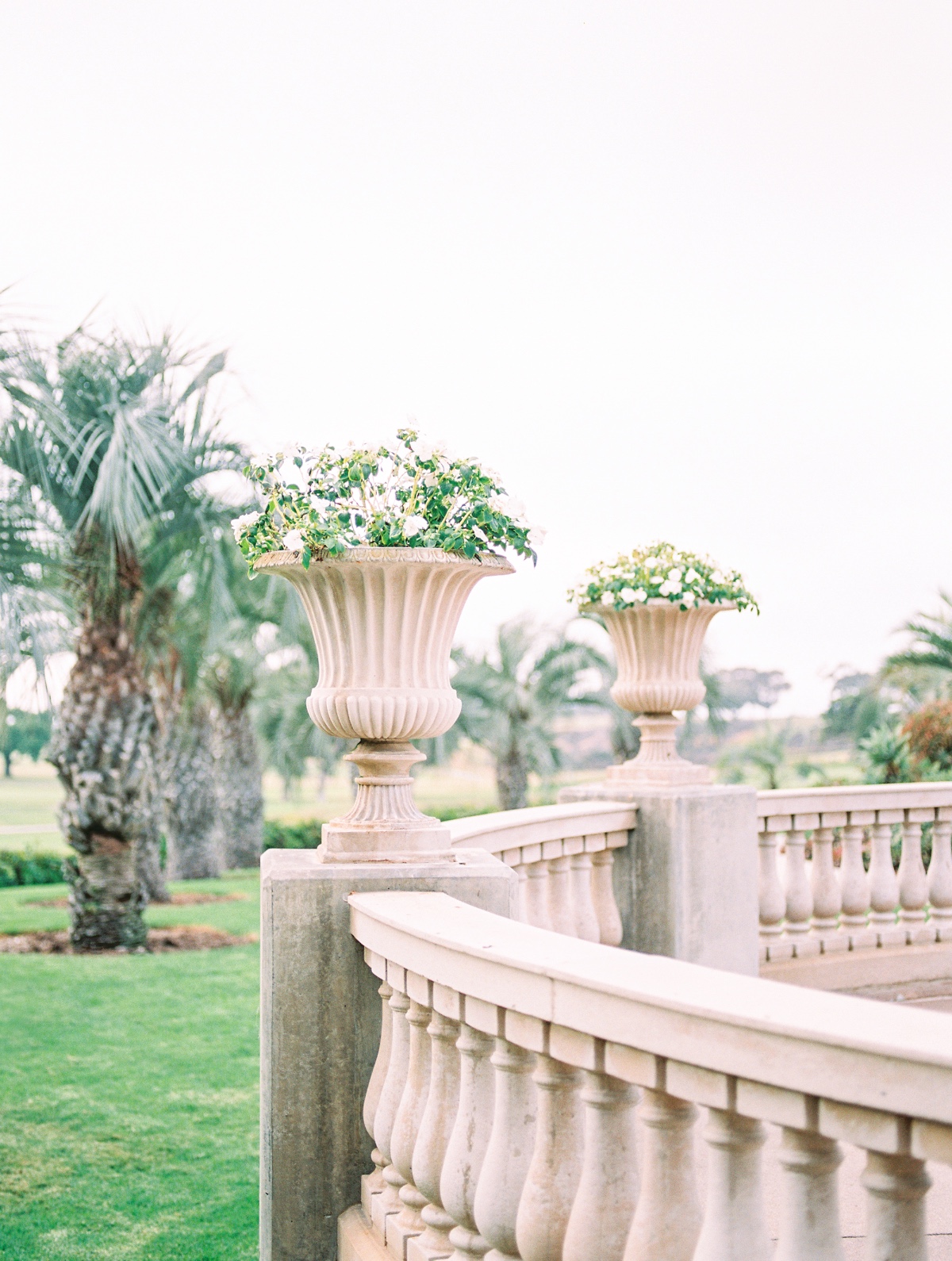 hilton-la-jolla-torrey-pines-wedding-man
