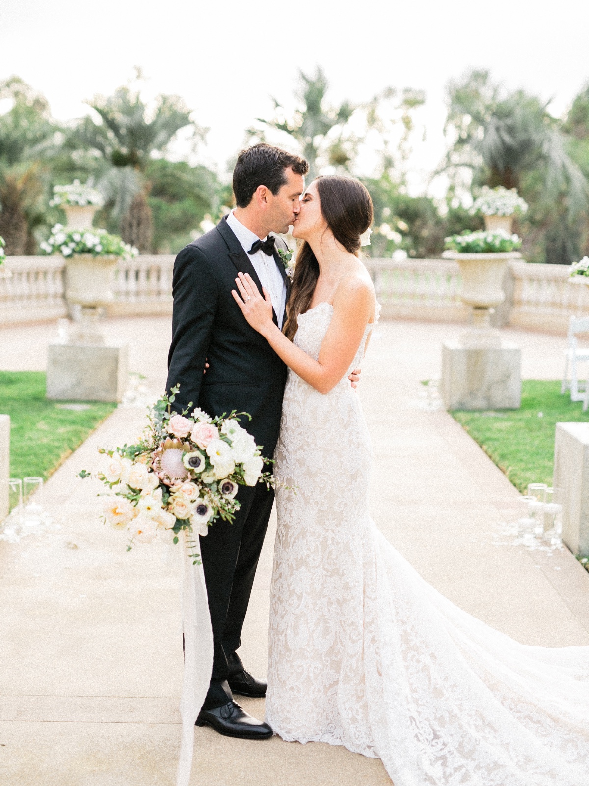 hilton-la-jolla-torrey-pines-wedding-man