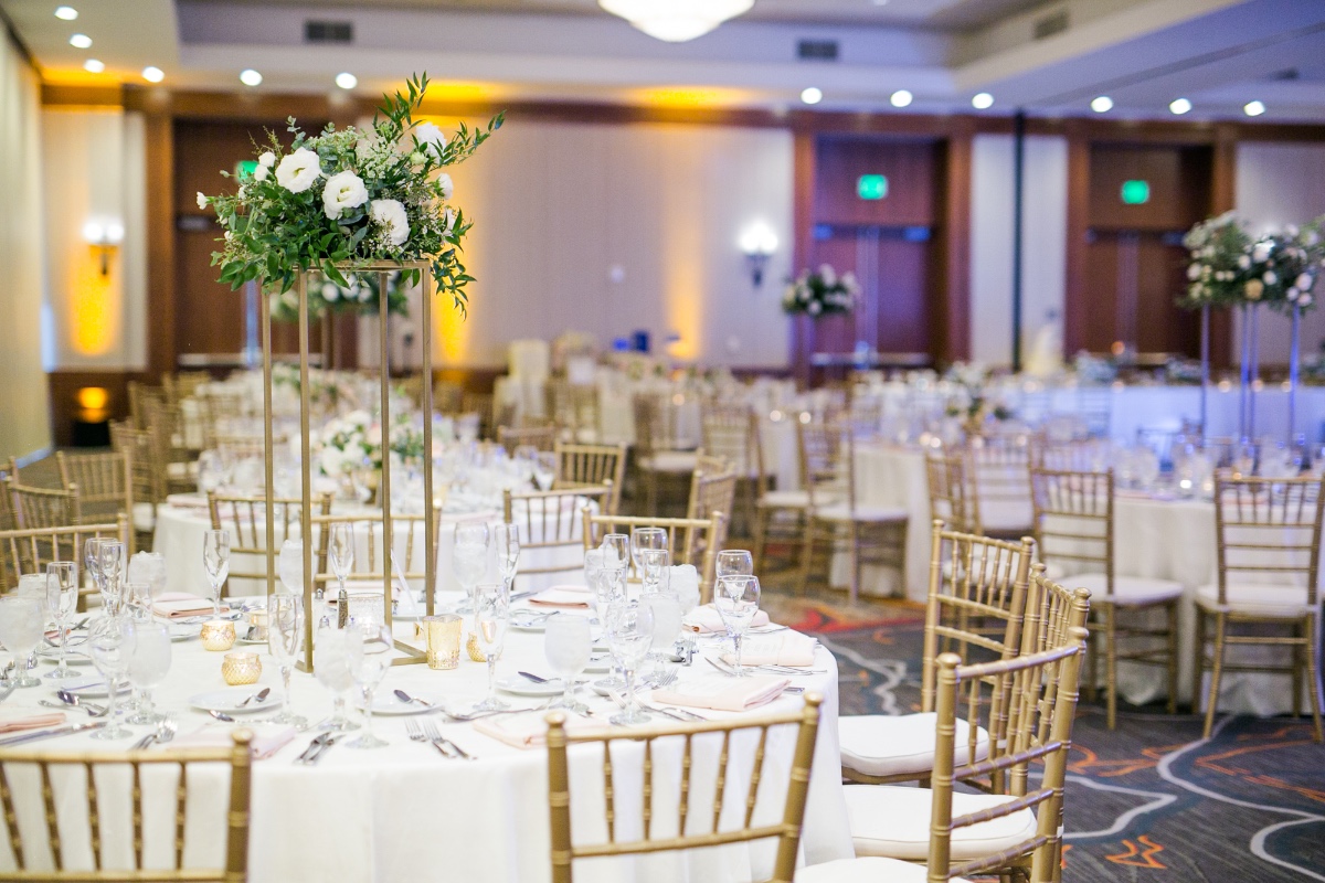 hilton-la-jolla-torrey-pines-wedding-man