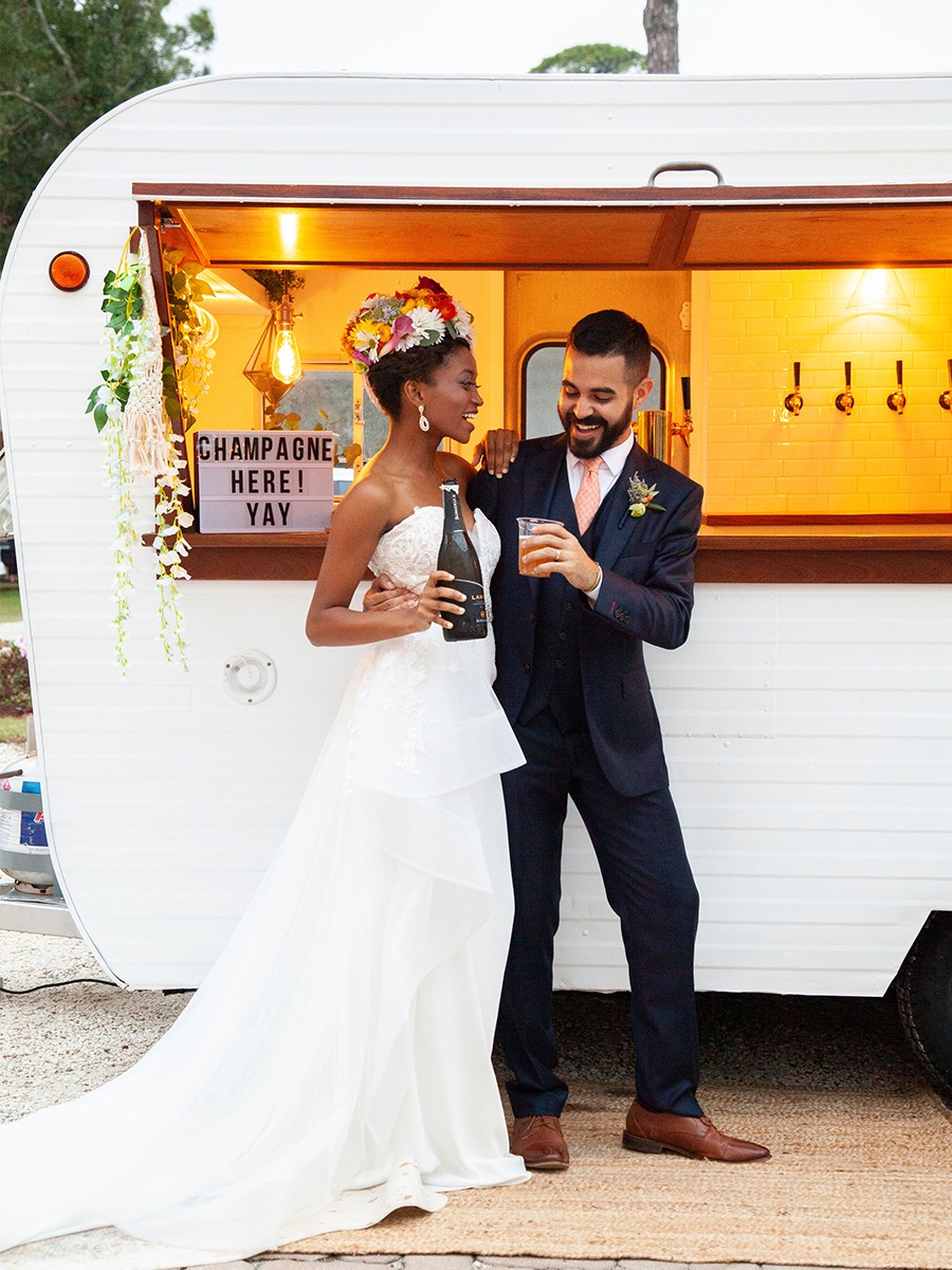 How To Have A Bright And Funky Wedding This Summer