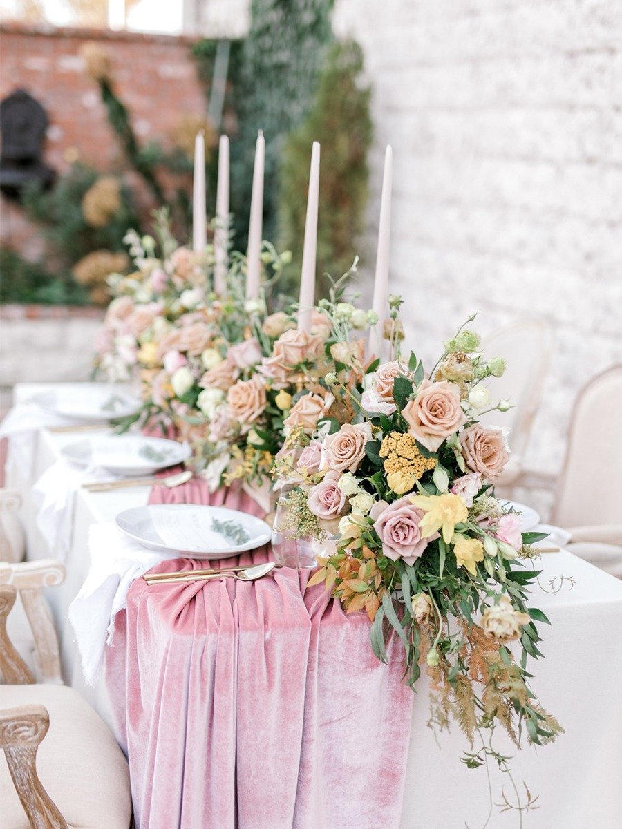 How To Have A Soft Pink And Gold Autumn Wedding