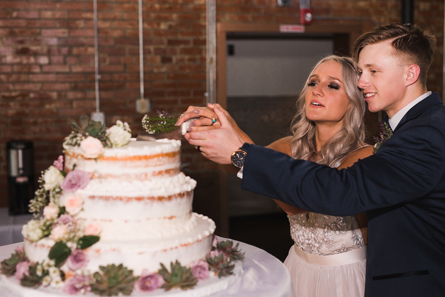 kyle-loves-tori-photography