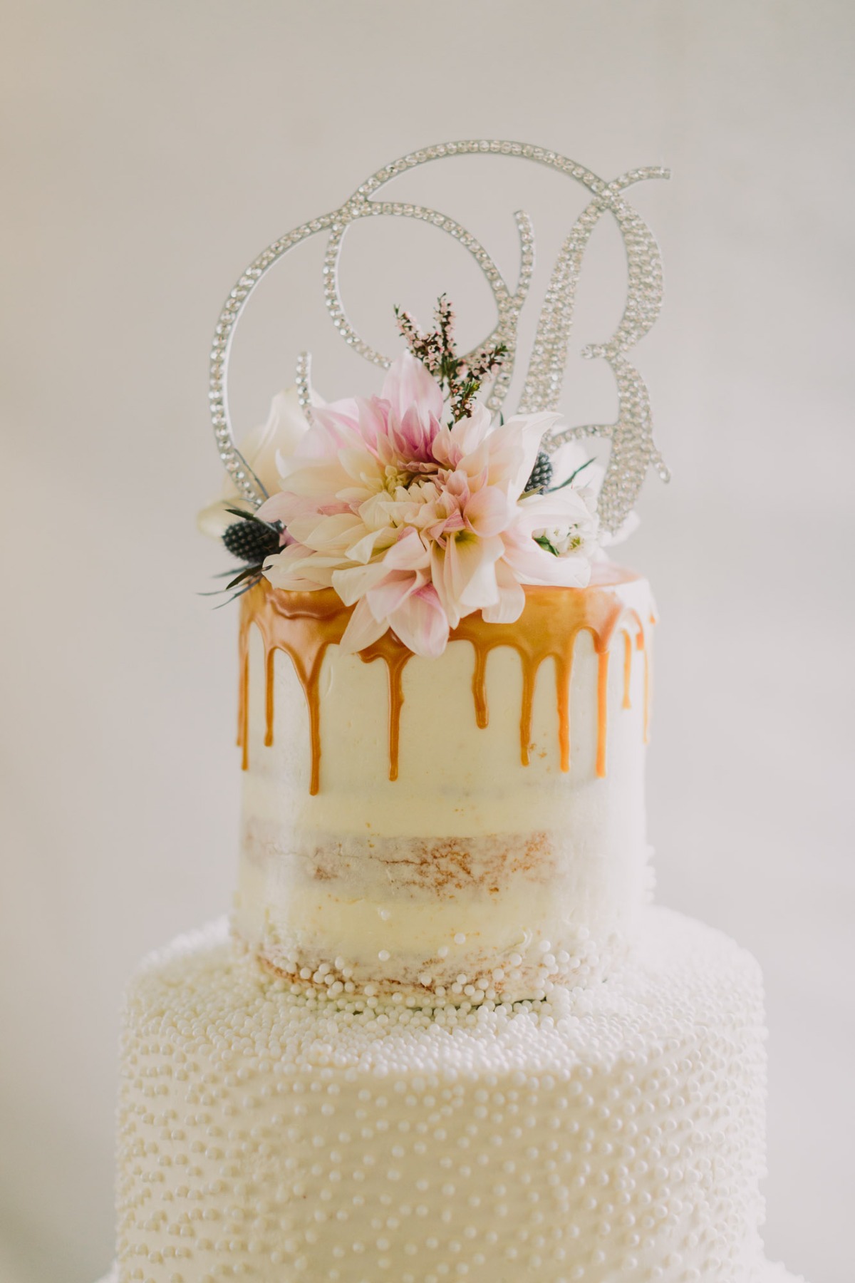 glam drizzle wedding cake