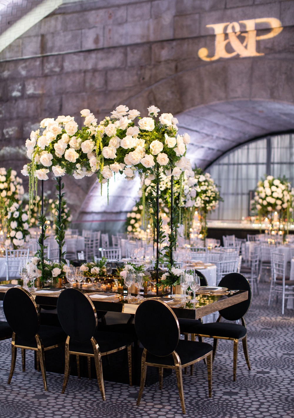 glam wedding table with floating floral halo