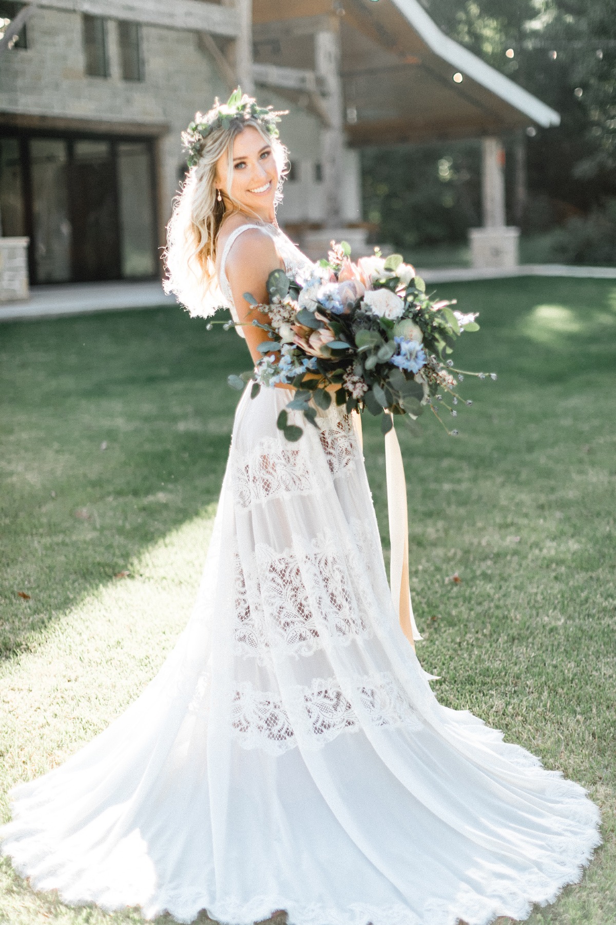 boho wedding dress we are so in love with