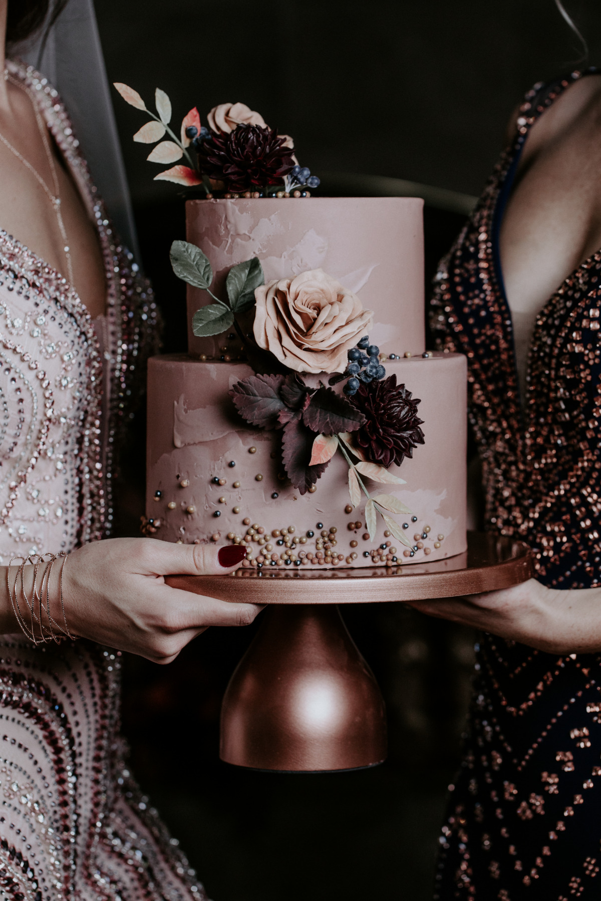 Moody rose wedding cake