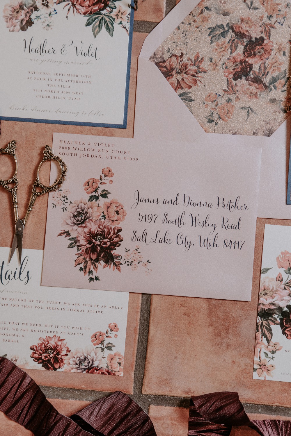 moody-elopement-at-the-villa-in-cedar-hi