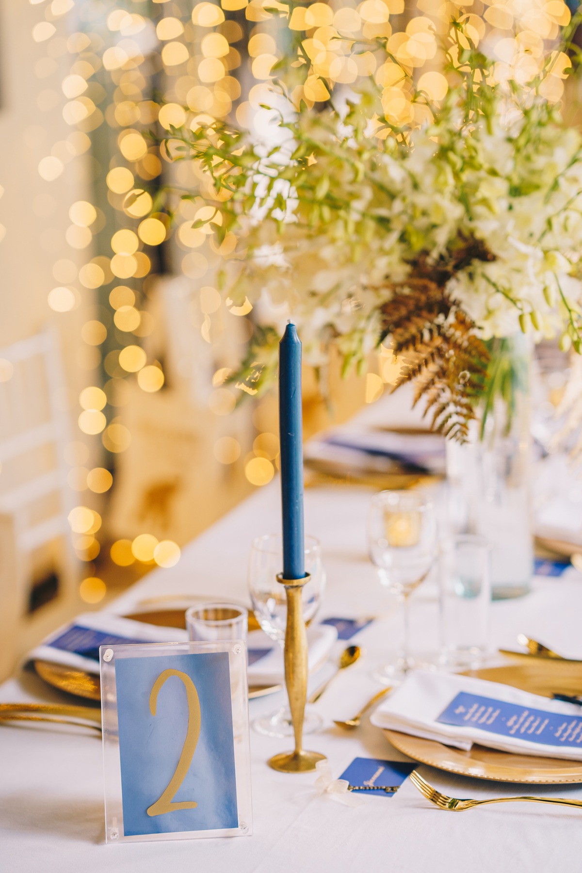 Navy and gold reception table
