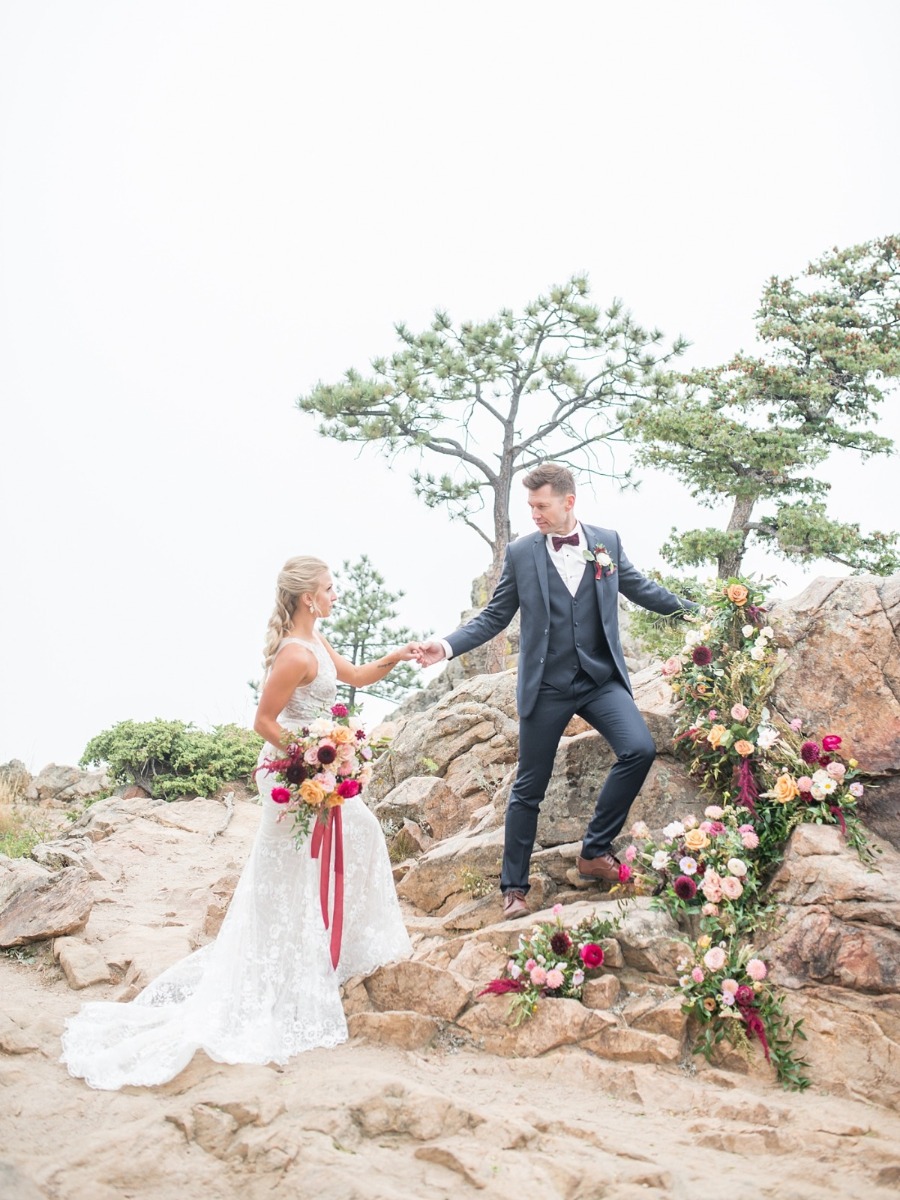 A Misty Wedding Inspiration in the Mountains