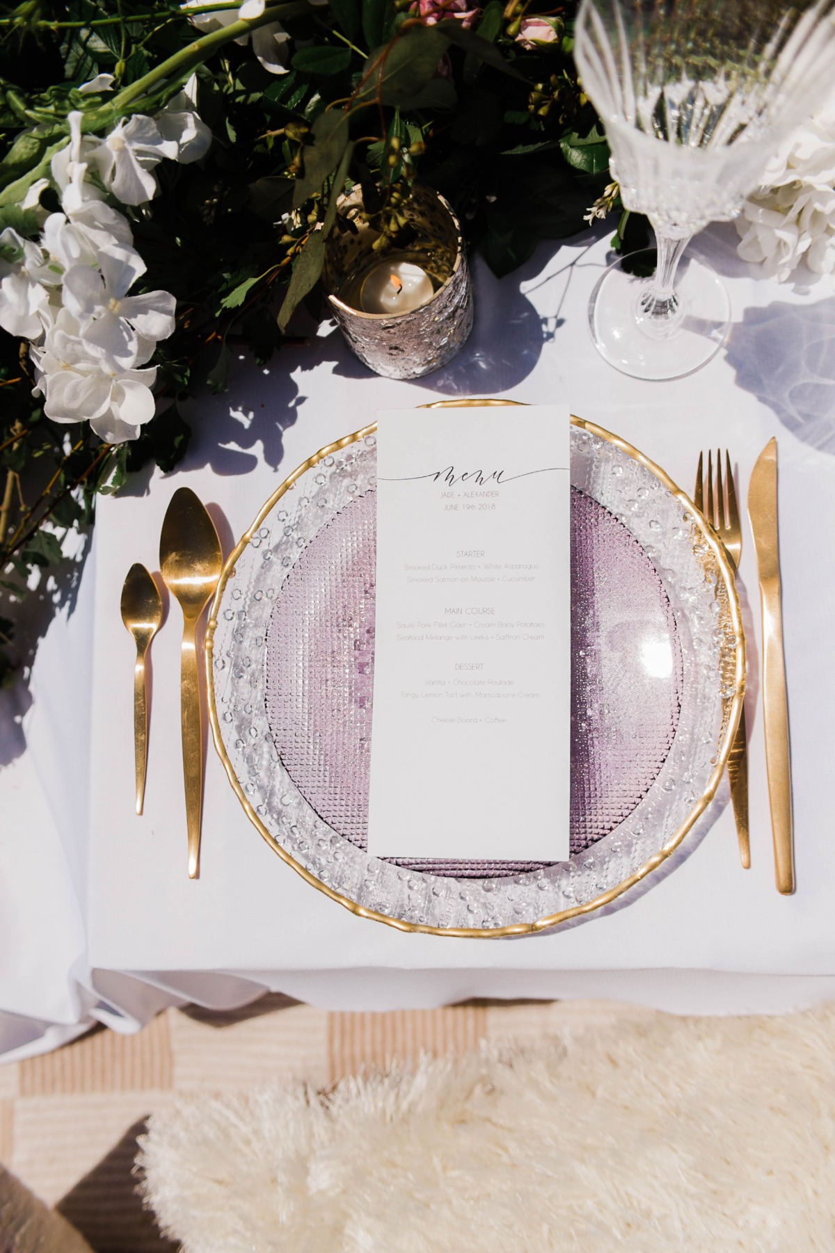 gold and lavender wedding place setting idea