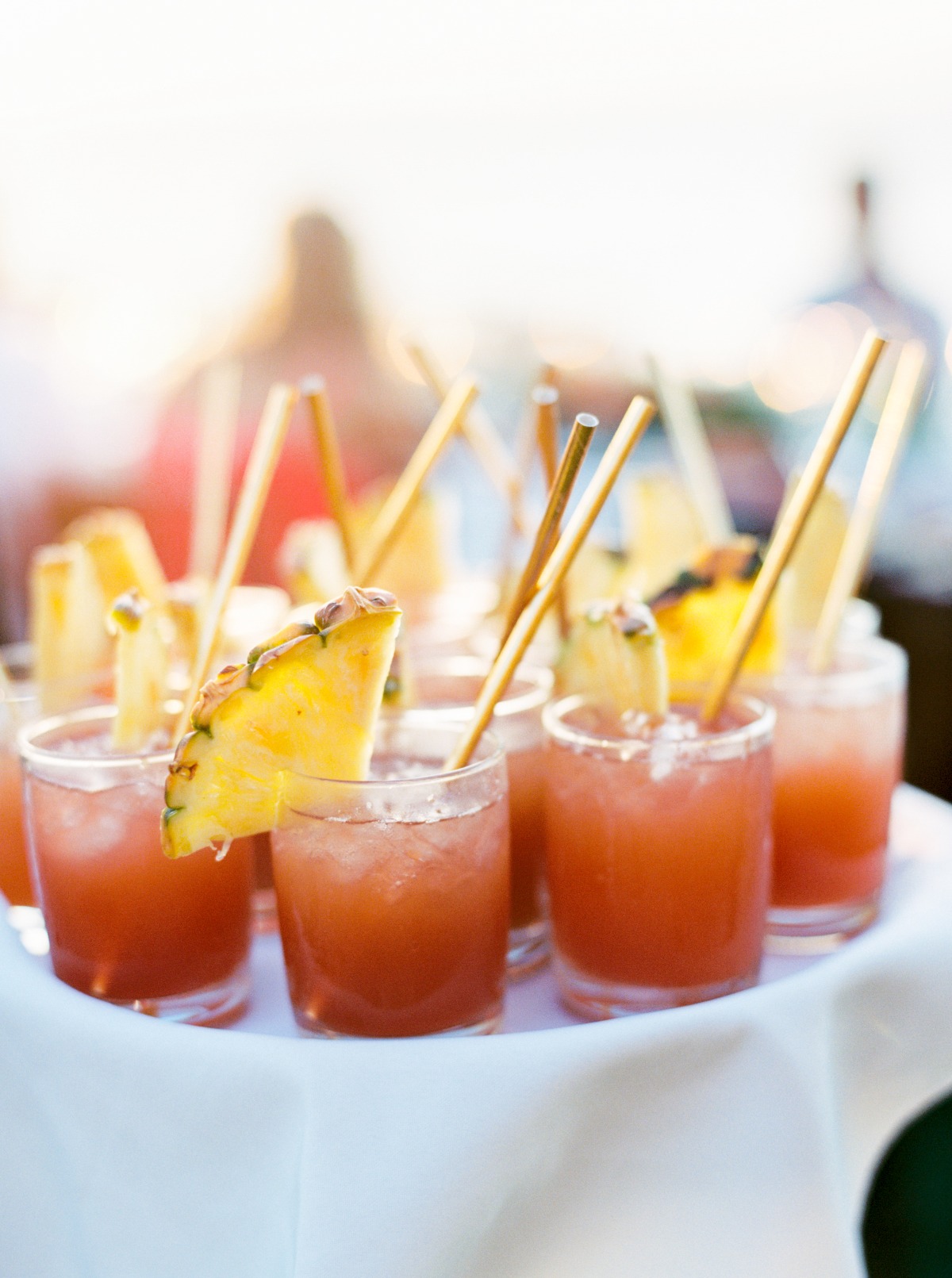 hawaiian themed cocktails