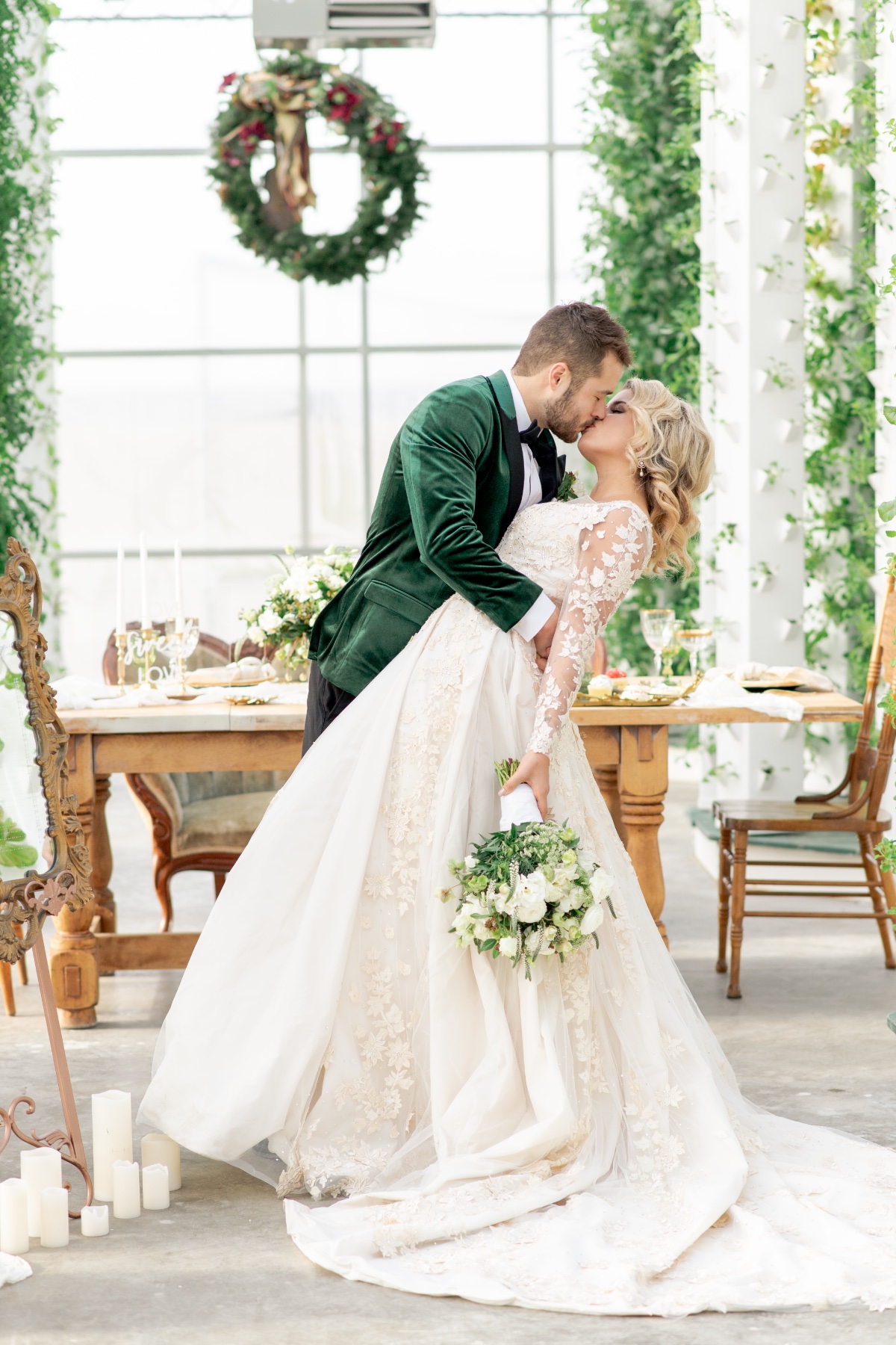 Green and white winter wedding inspiration