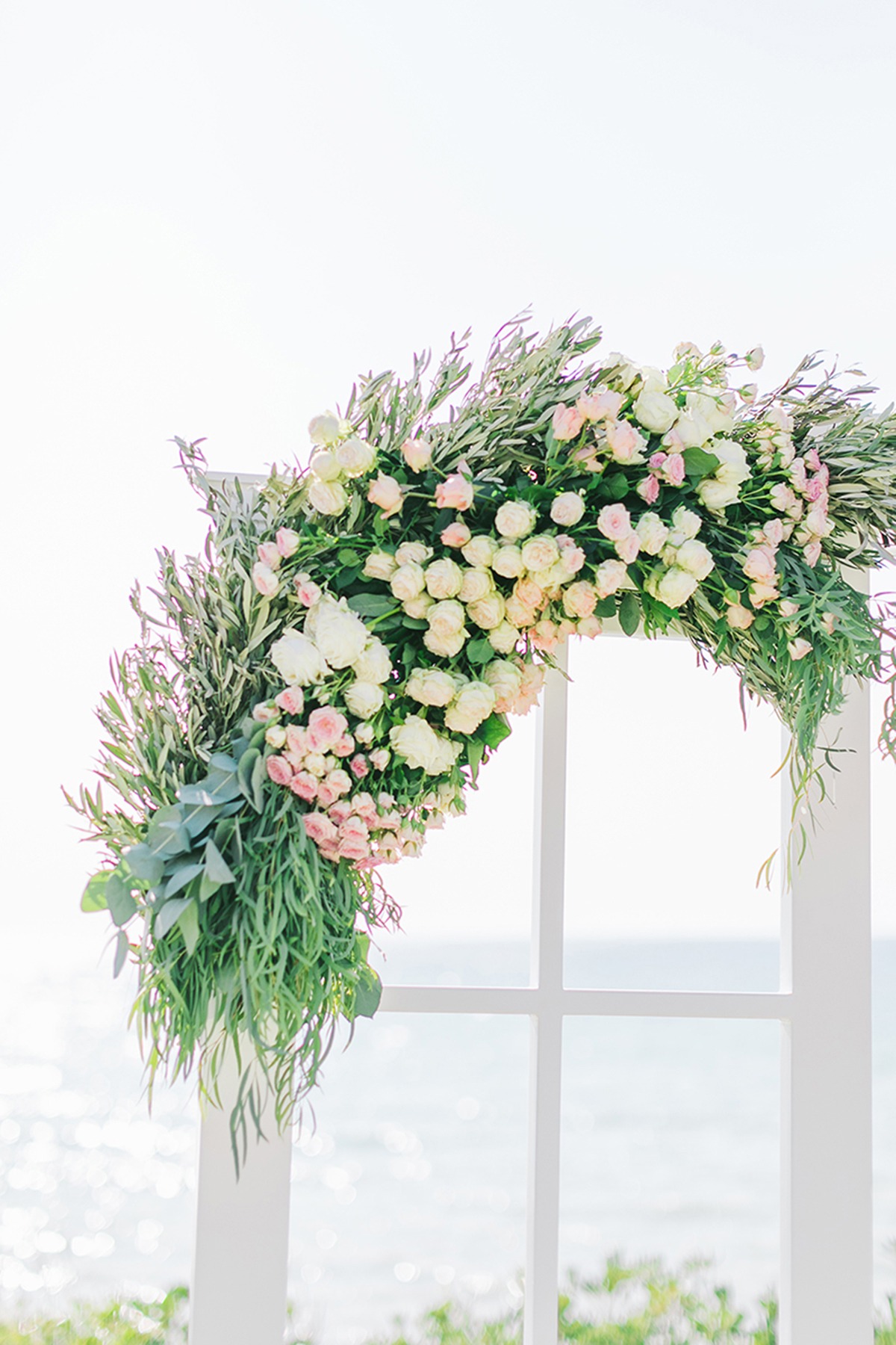 elegant-romantic-sea-wedding-pale-blue-g
