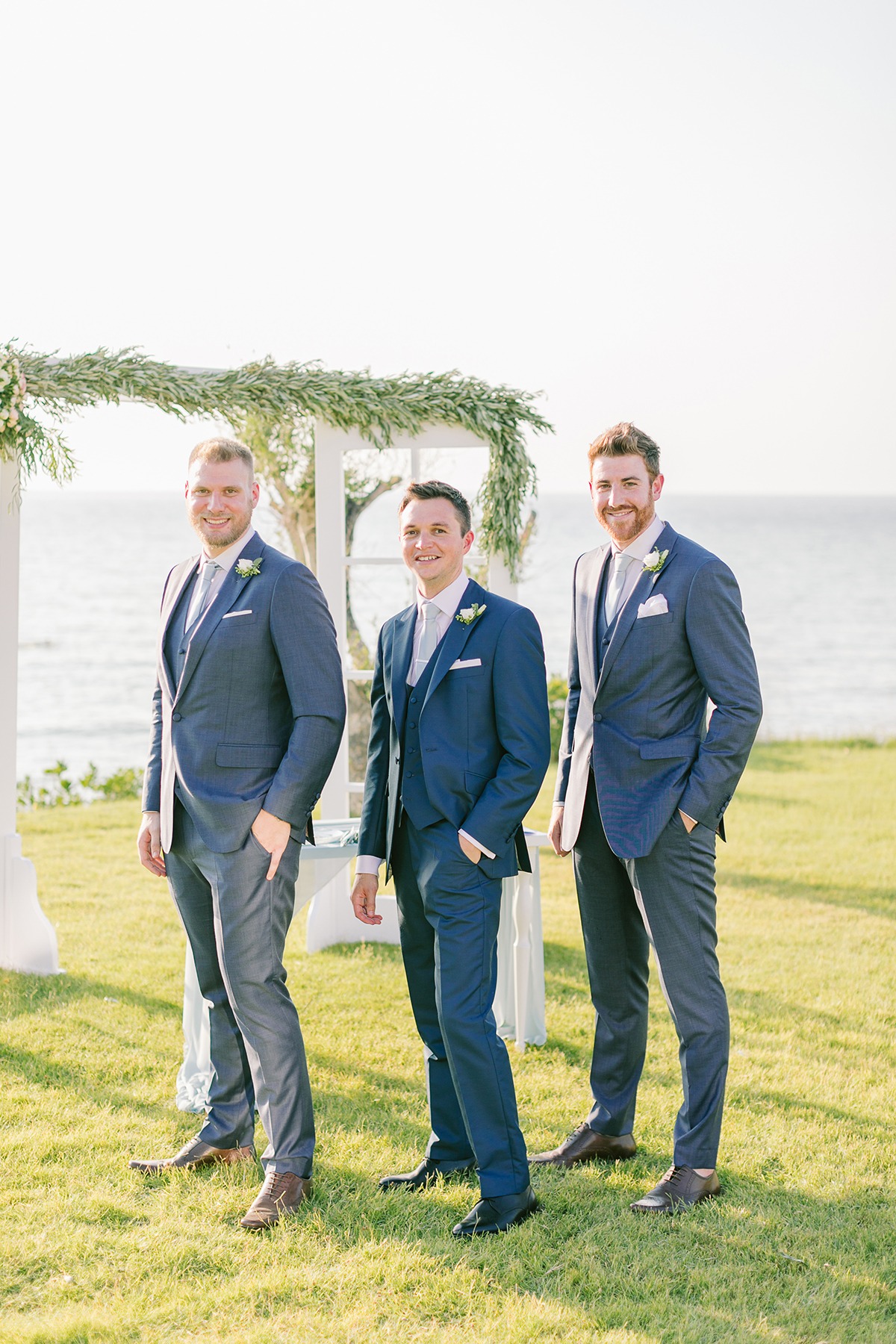 elegant-romantic-sea-wedding-pale-blue-g