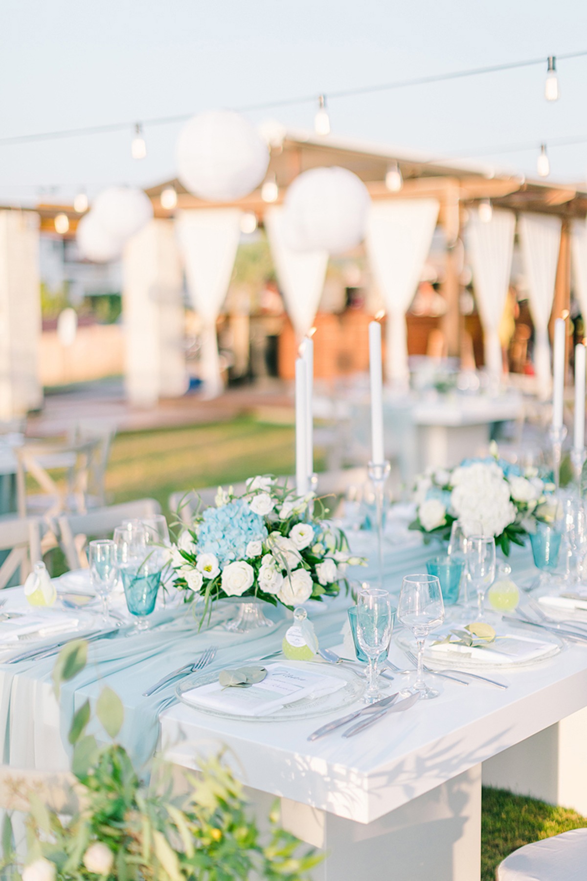 elegant-romantic-sea-wedding-pale-blue-g