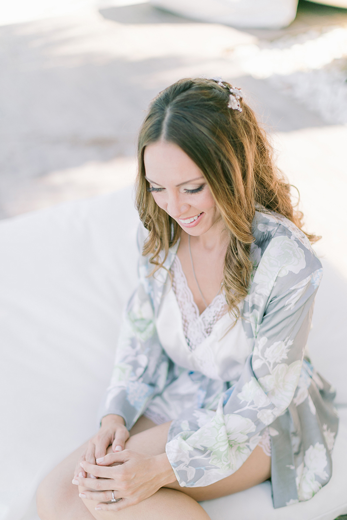 elegant-romantic-sea-wedding-pale-blue-g