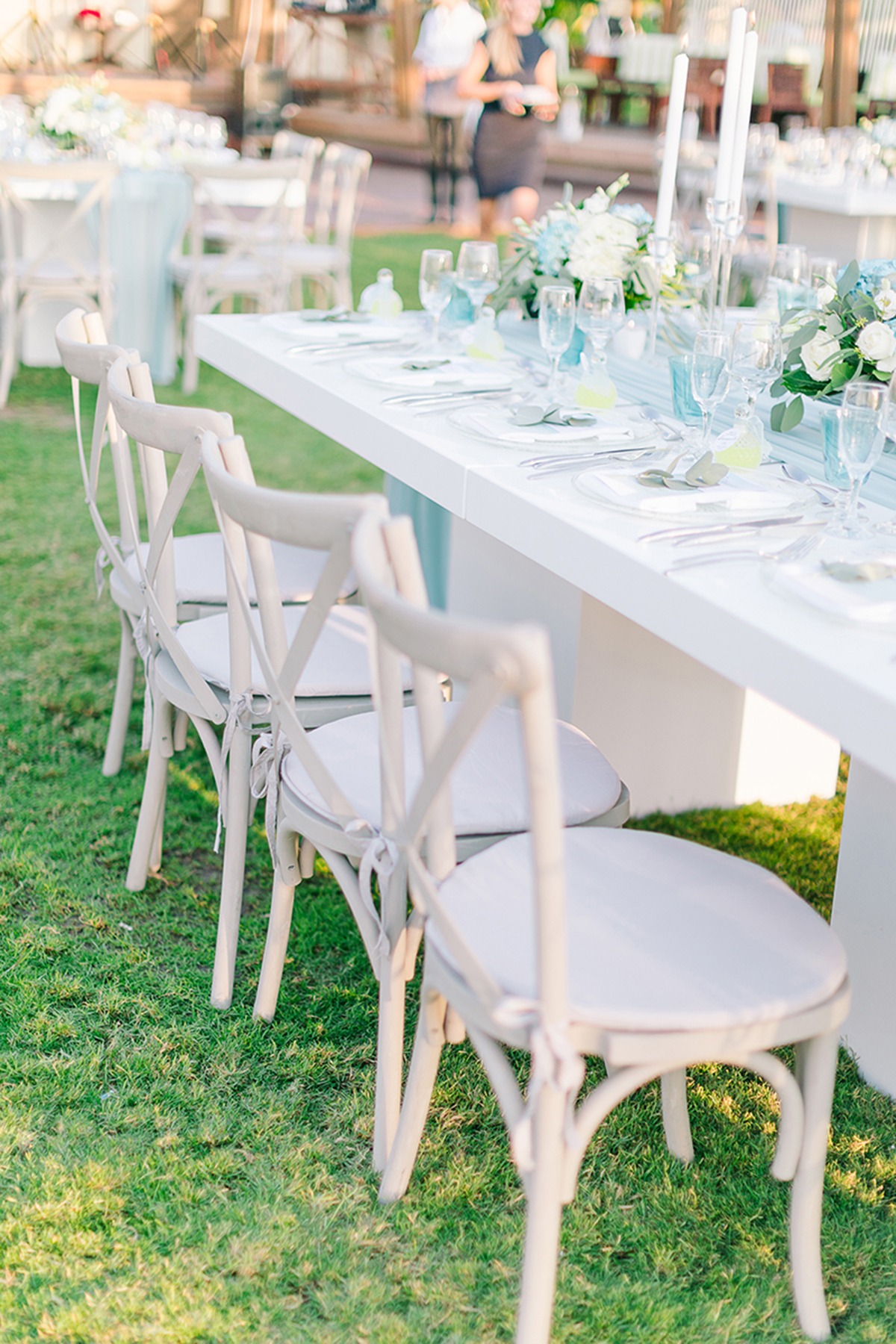 elegant-romantic-sea-wedding-pale-blue-g