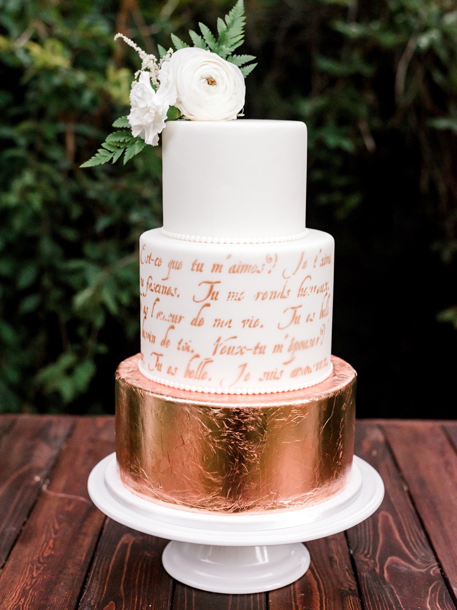 How To Have Fun With Metallics On Your Wedding Day