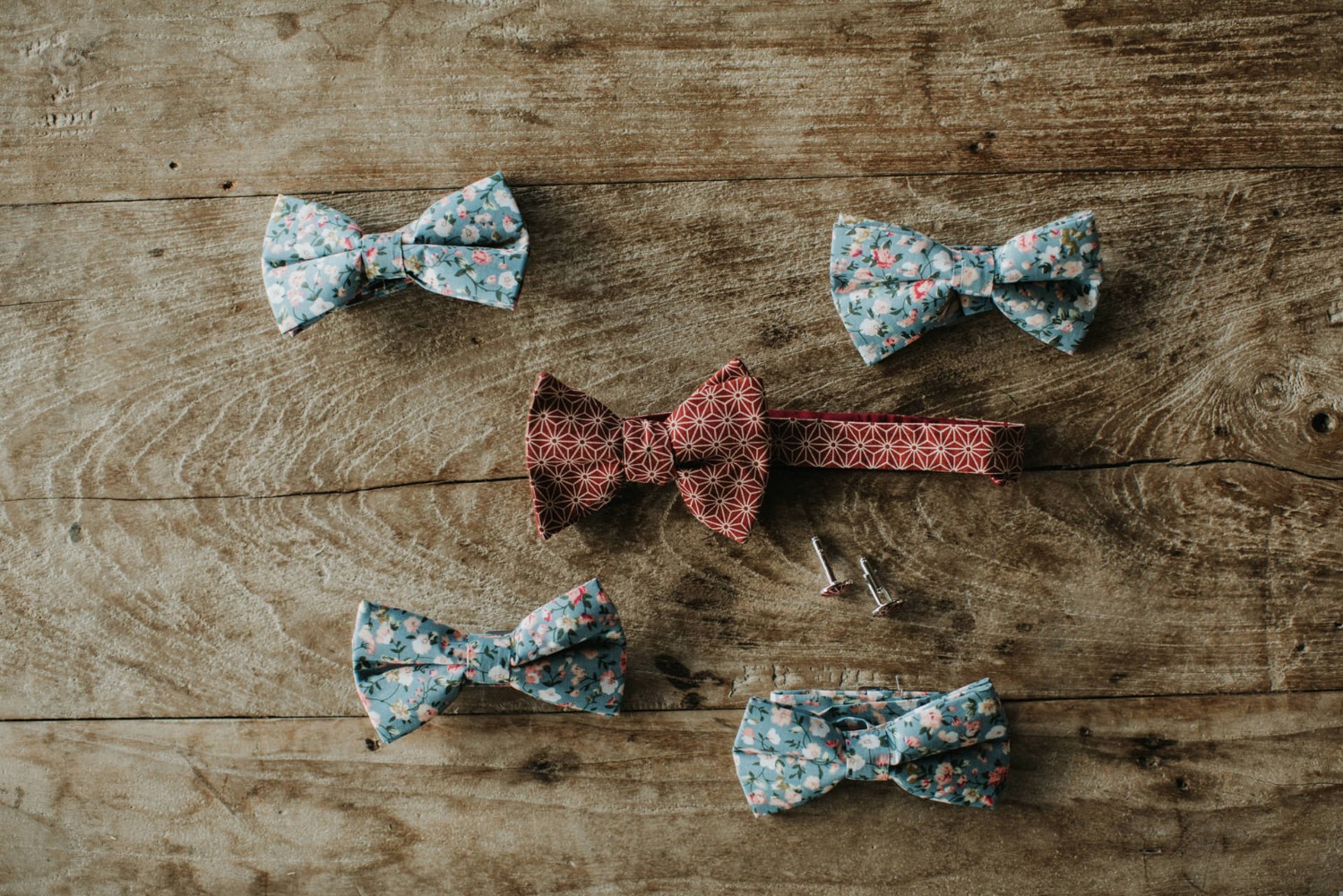 groomsmen bow ties