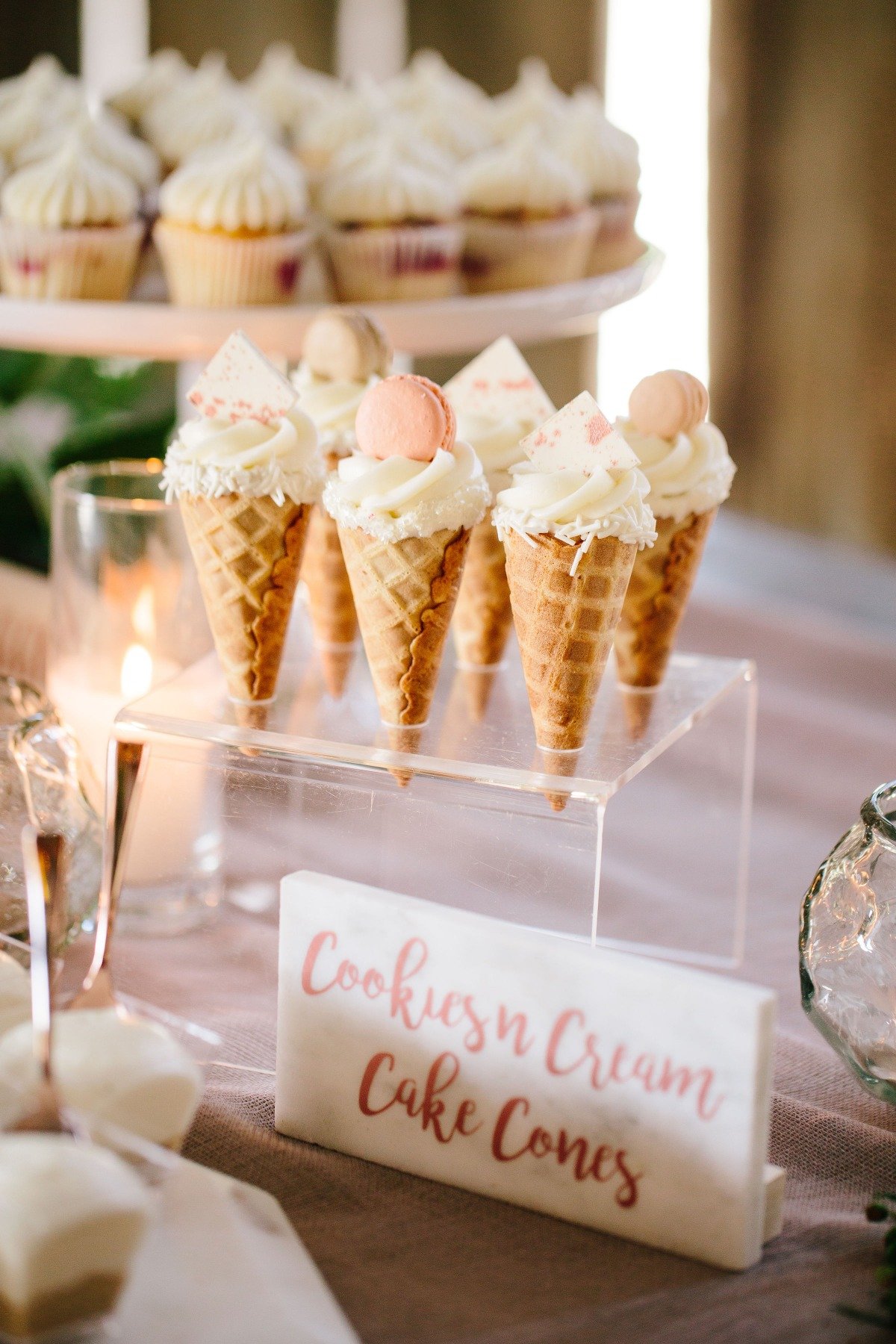 Wedding cake cones