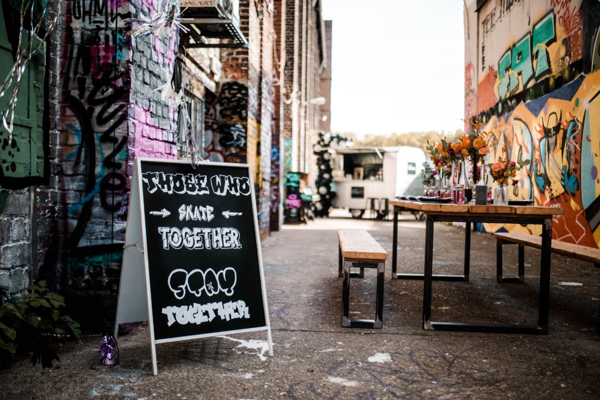 Graffiti Wedding Ideas For The Wild At Heart Wedding Chicks Graffiti Wedding Ideas For The Wild At Heart Wedding Chicks