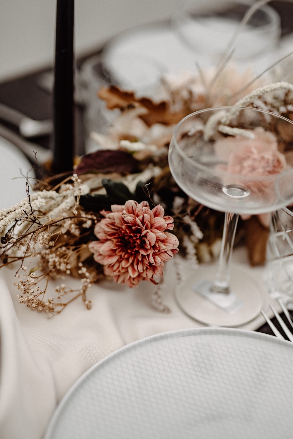 minimal-winter-inspirations-kira-stein-f