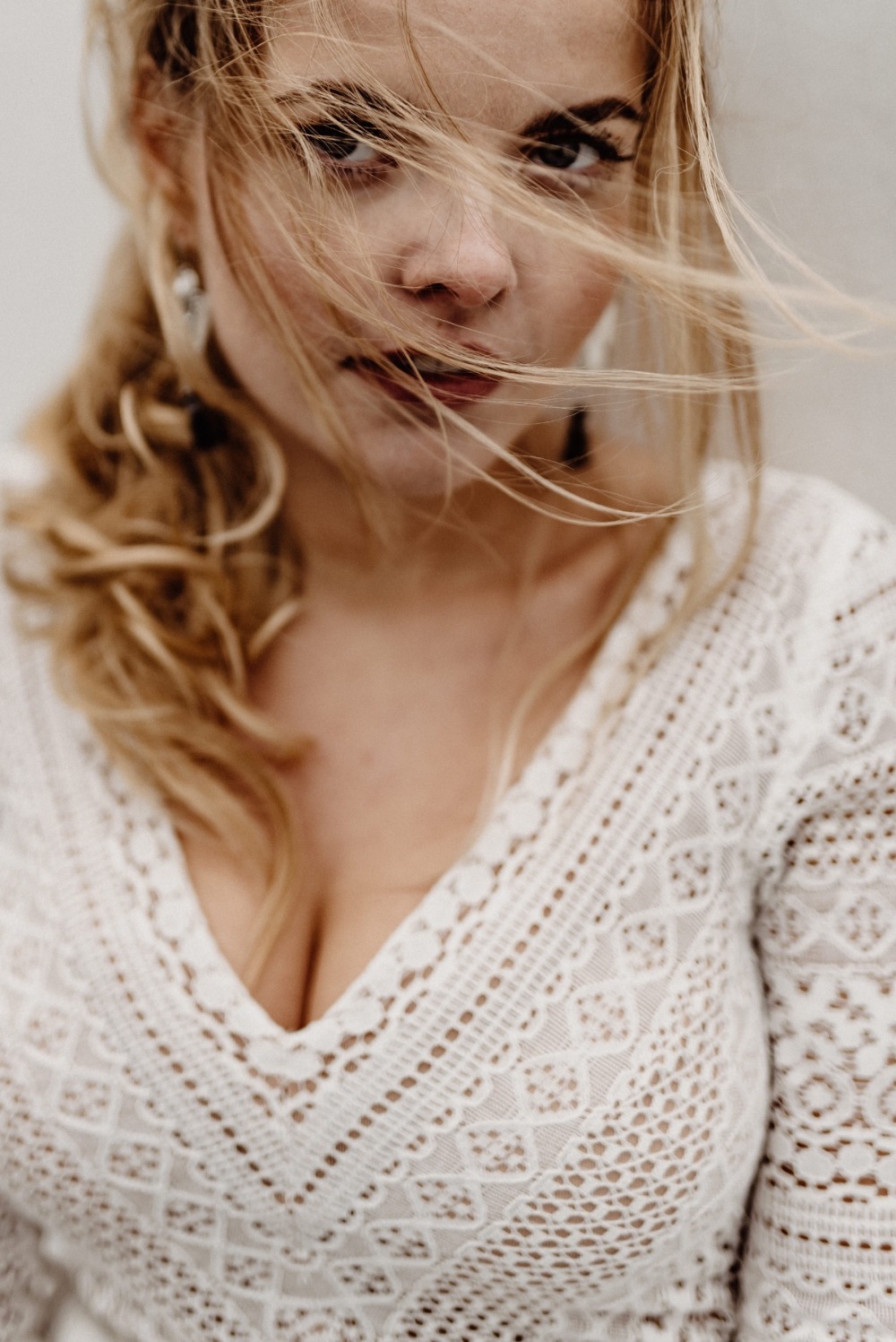 minimal-winter-inspirations-kira-stein-f