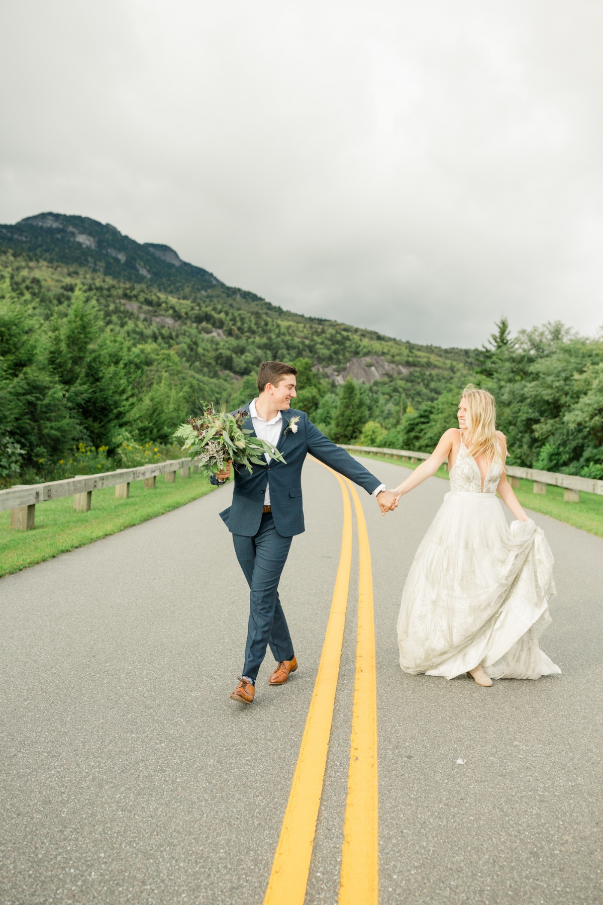 simple-mountain-elopement-christa-norman